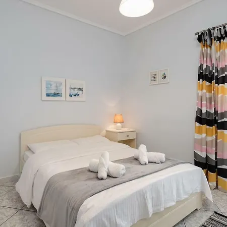 Upscale And Spacious 3br Διαμέρισμα